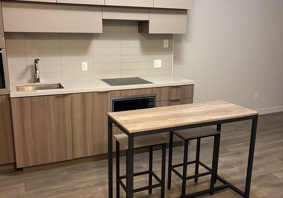 8-e-eglinton-avenue-e-toronto-ontario-c12999442