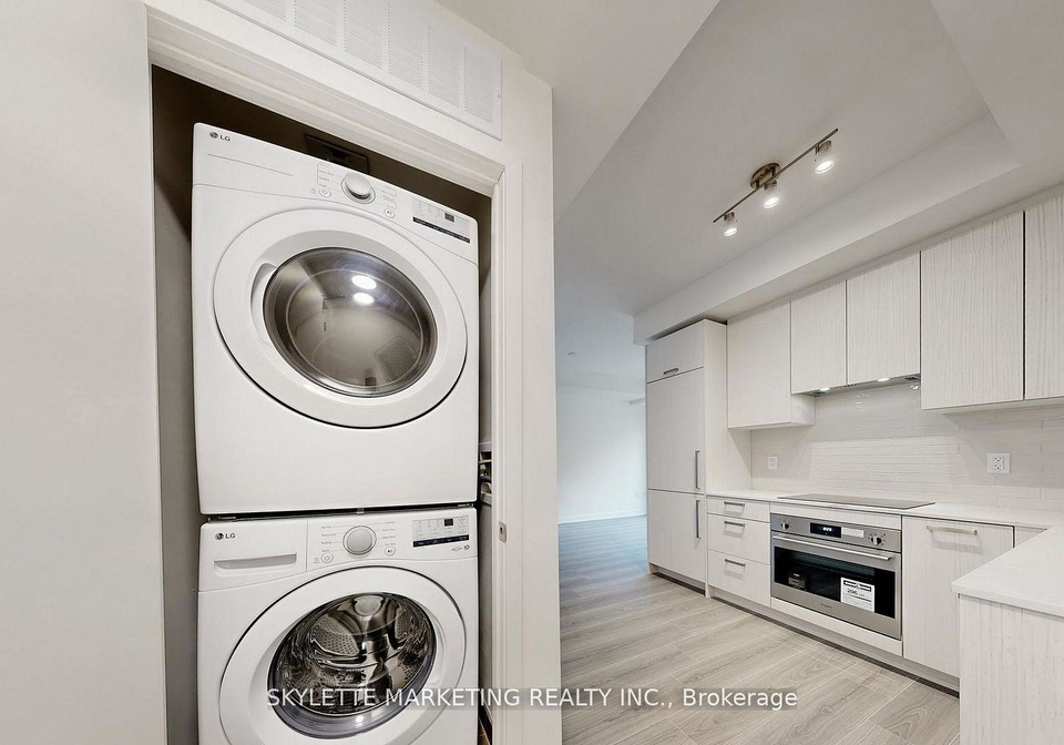 73-curlew-drive-north-york-ontario-c12999464