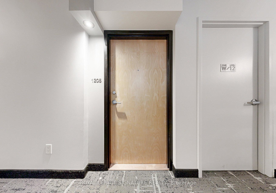 39-parliament-street-toronto-ontario-c12999522