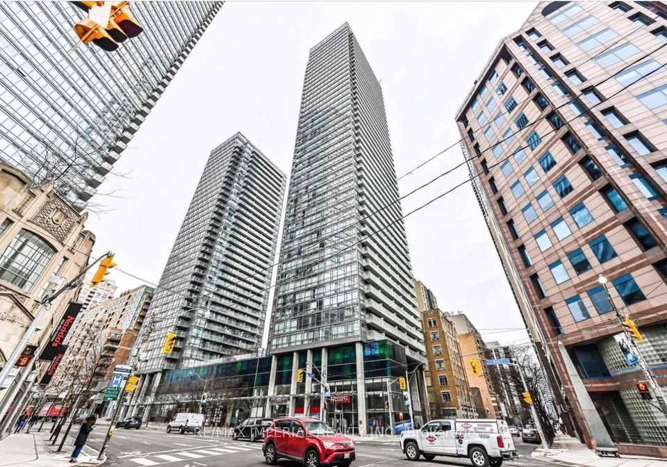 38-grenville-street-toronto-ontario-c12999524