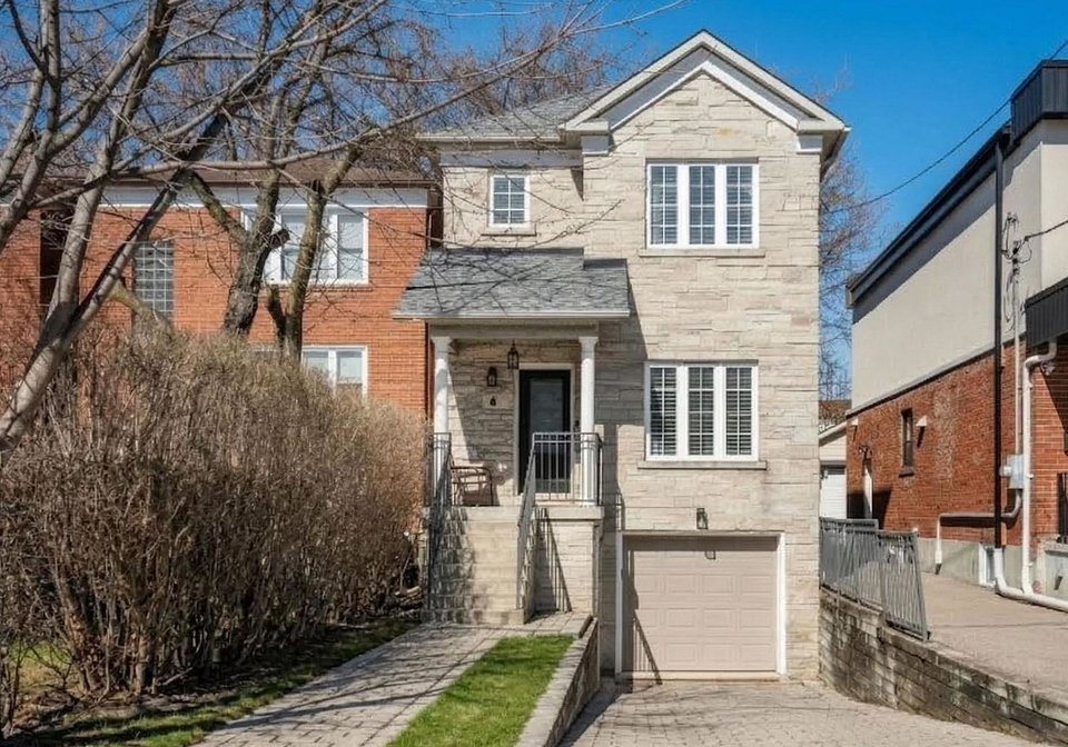 4-coates-avenue-toronto-ontario-c12999678