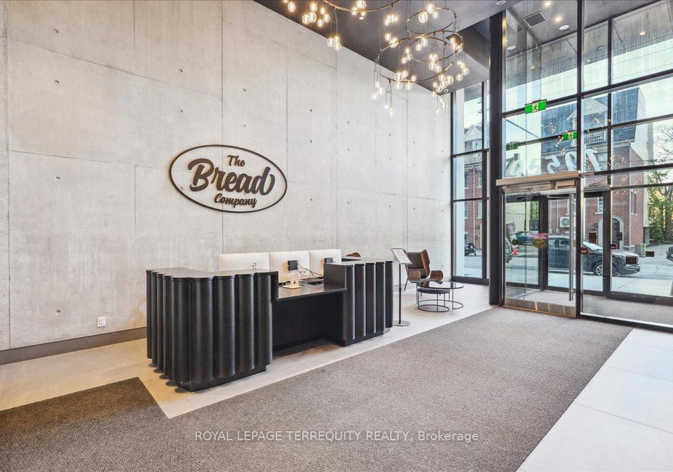 195-mccaul-street-toronto-ontario-c12999840