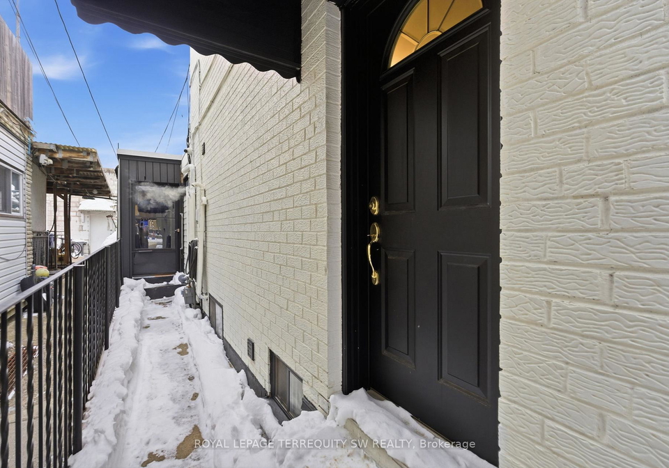 497-ossington-avenue-toronto-ontario-c12999942