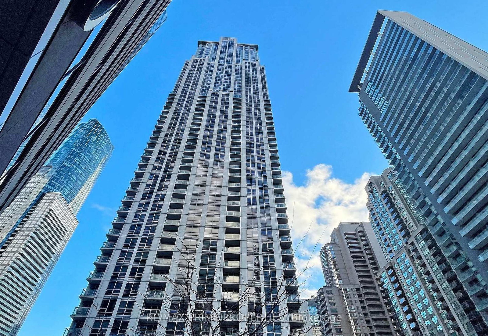 763-bay-street-toronto-ontario-c13000152