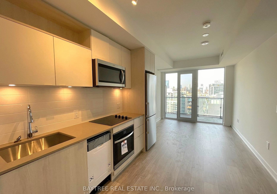 135-lower-sherbourne-street-toronto-ontario-c13000506
