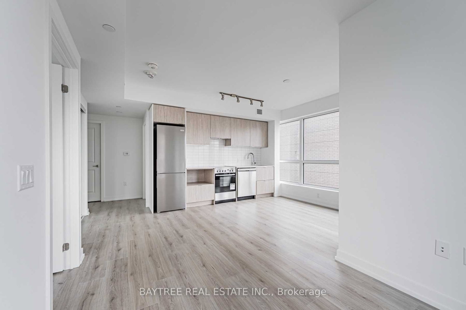 395-bloor-street-e-toronto-ontario-c13000584