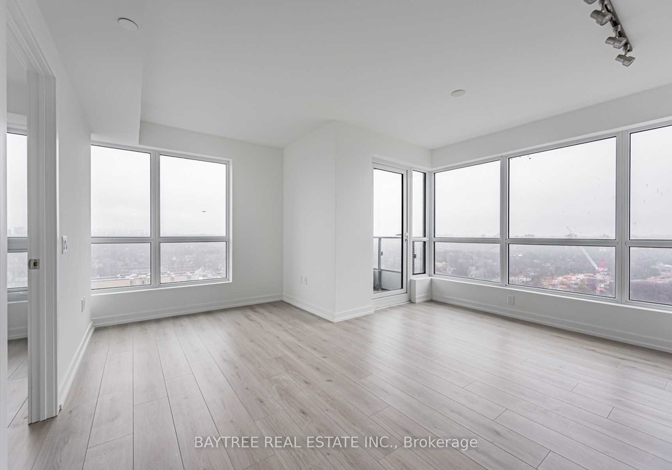 395-bloor-street-e-toronto-ontario-c13000610