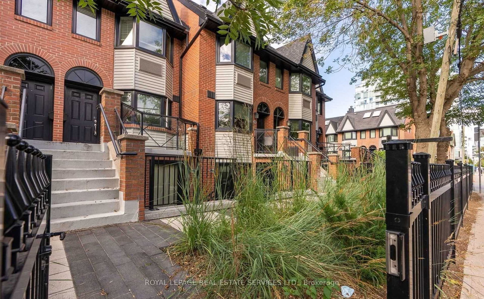 578a-wellington-street-toronto-ontario-c13000806