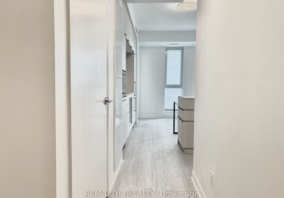 185-alberta-avenue-toronto-ontario-c13001048
