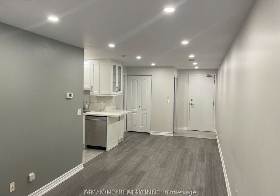 17-barberry-place-north-york-ontario-c13001062