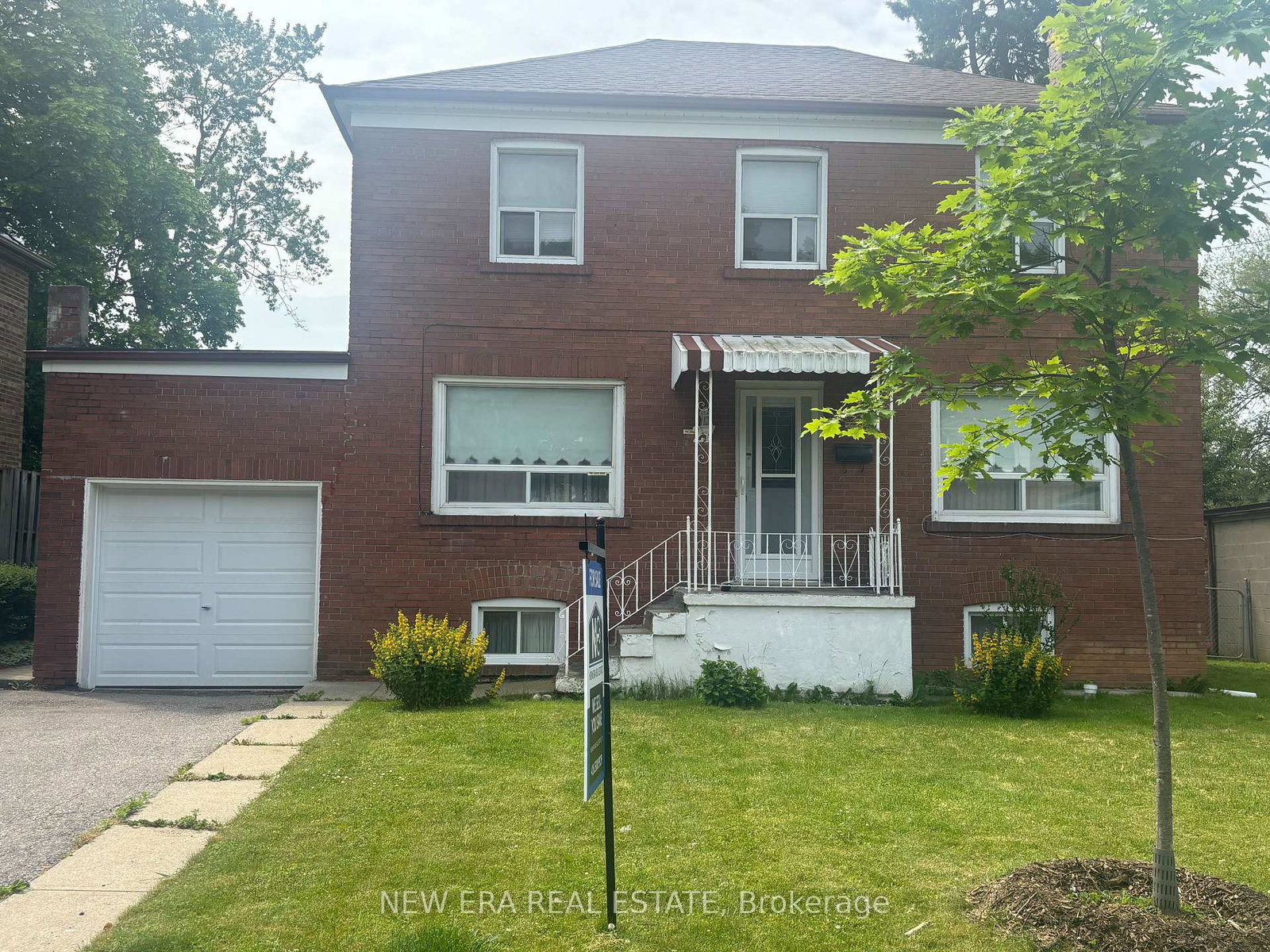 27-dell-park-avenue-toronto-ontario-c13001152