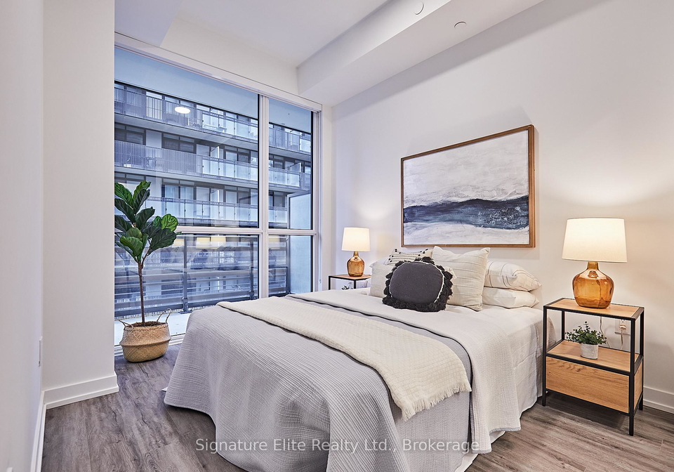39-roehampton-avenue-toronto-ontario-c13001496
