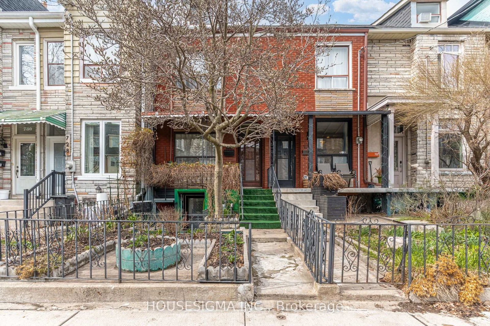 726-adelaide-street-w-toronto-ontario-c13001638