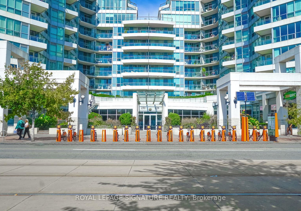 230-queens-quay-w-toronto-ontario-c13001764