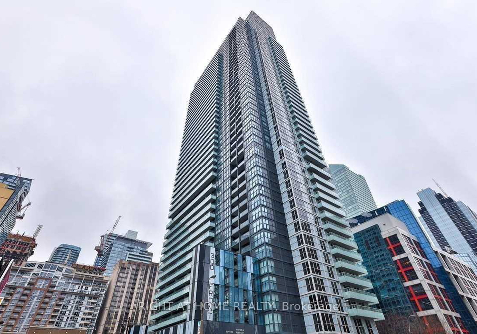 300-front-street-w-toronto-ontario-c13001862