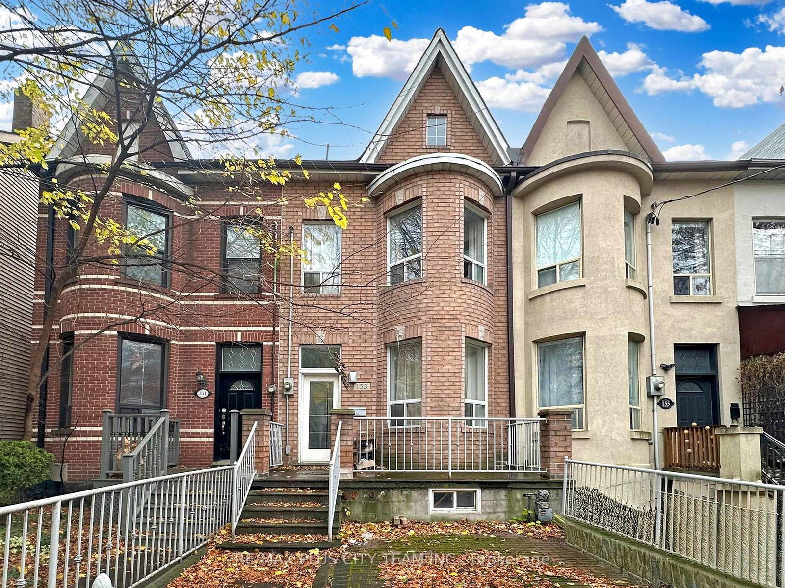 153-niagara-street-toronto-ontario-c13002106