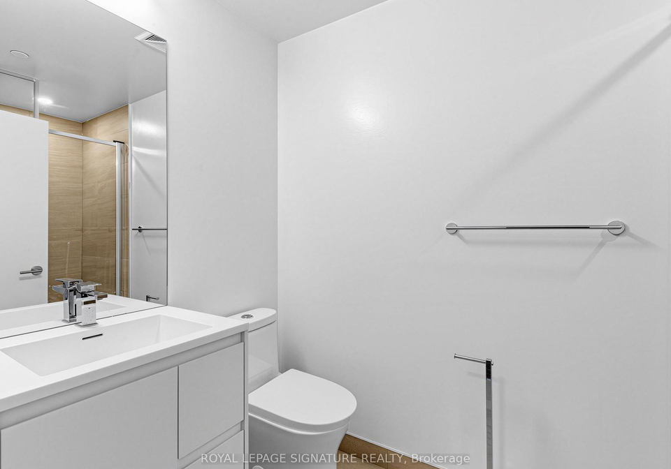 5-quarrington-lane-north-york-ontario-c13002490