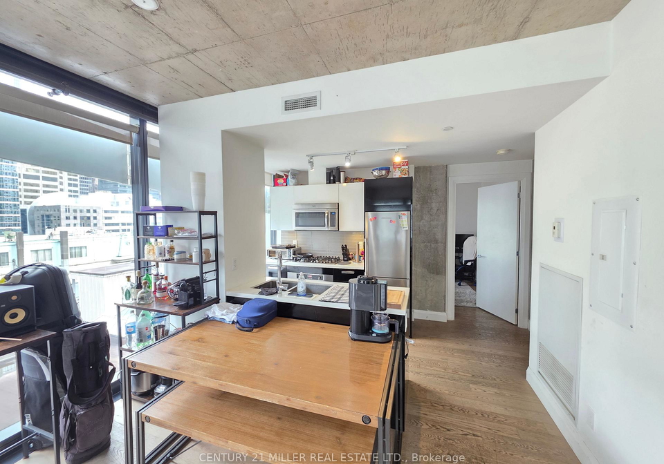 224-king-street-w-toronto-ontario-c13002688