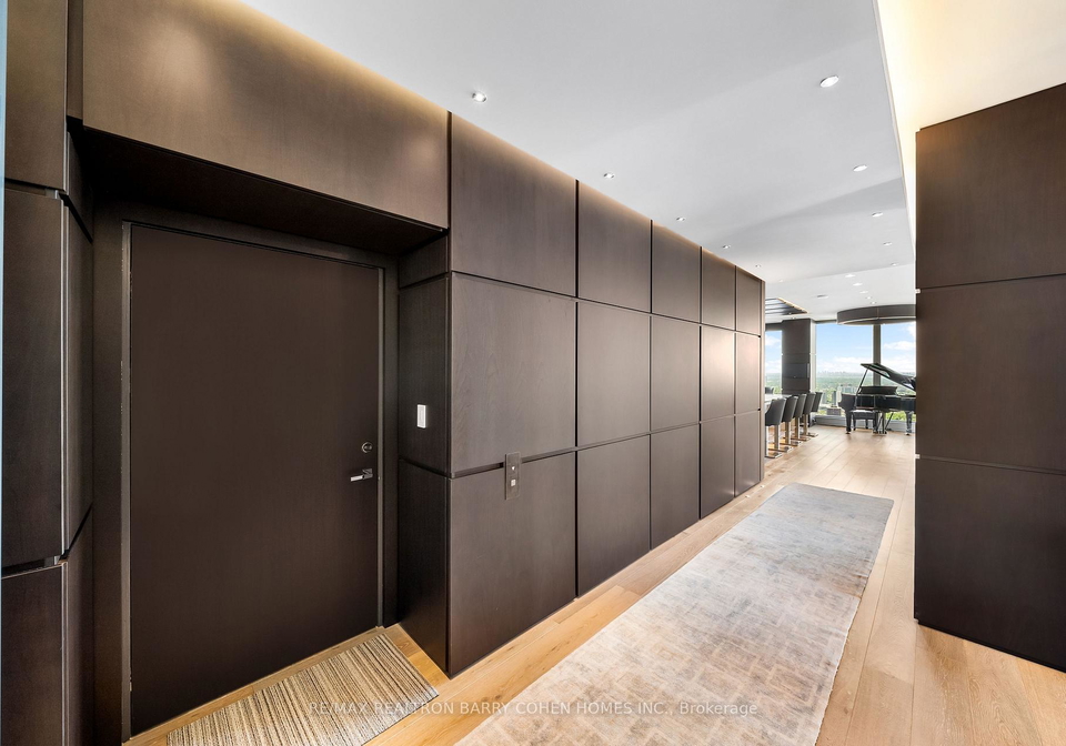 50-yorkville-avenue-toronto-ontario-c13002736