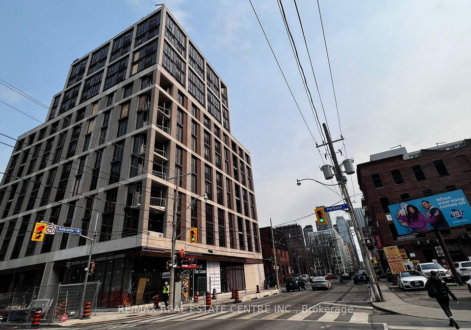 123-portland-street-toronto-ontario-c13002782