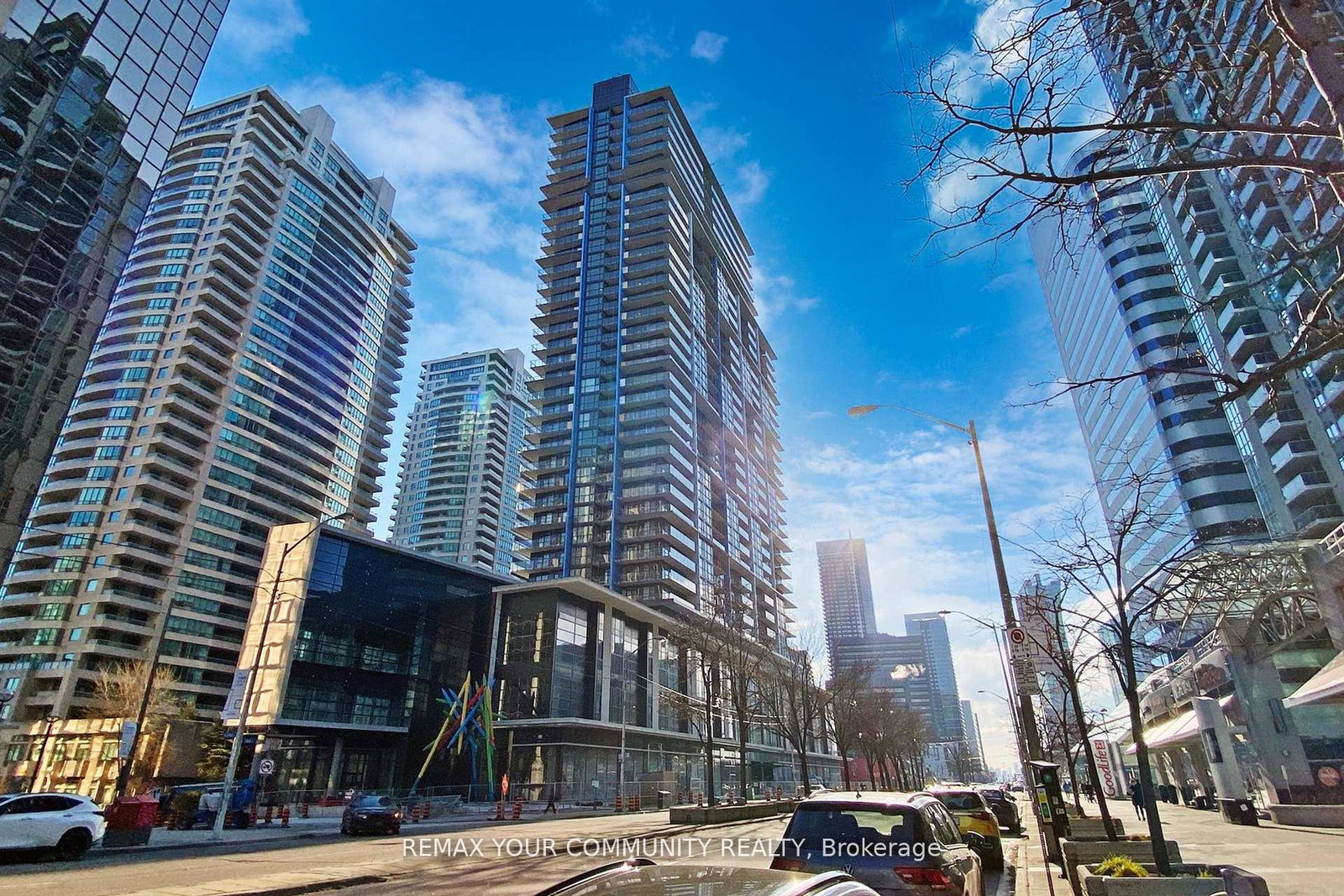 4955-yonge-street-north-york-ontario-c13002842