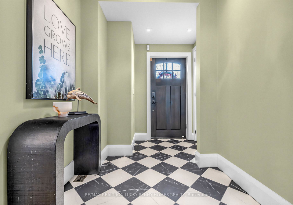 25-cortleigh-boulevard-toronto-ontario-c13002864