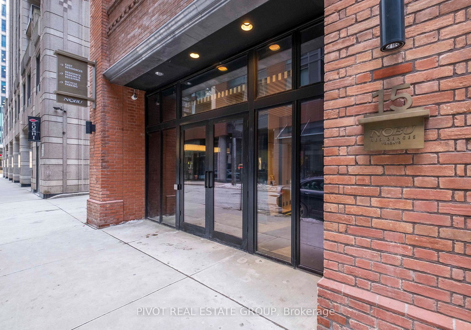 15-mercer-street-toronto-ontario-c13002962