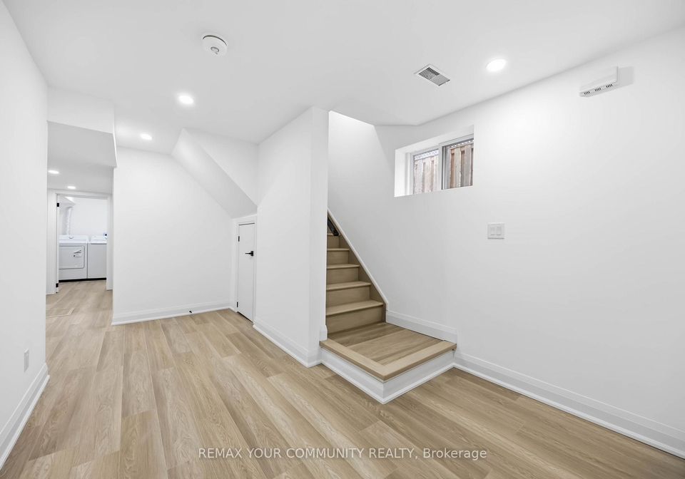 55-cocksfield-avenue-toronto-ontario-c13003362