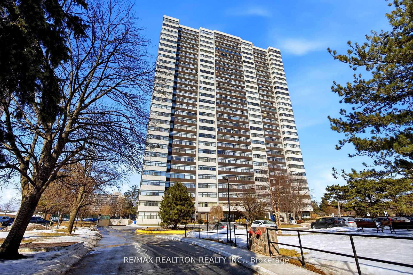 100-antibes-drive-toronto-ontario-c13003404