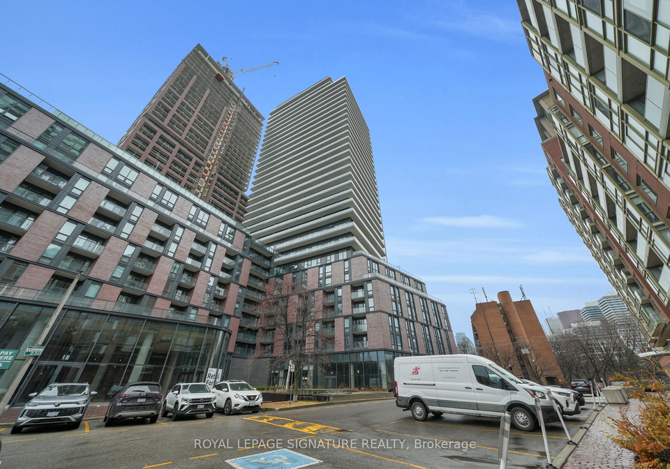 35-parliament-street-toronto-ontario-c13003630