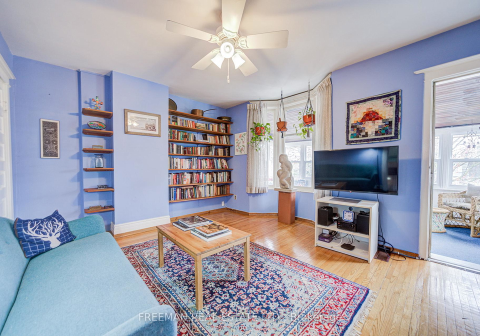 617-clinton-street-toronto-ontario-c13003636