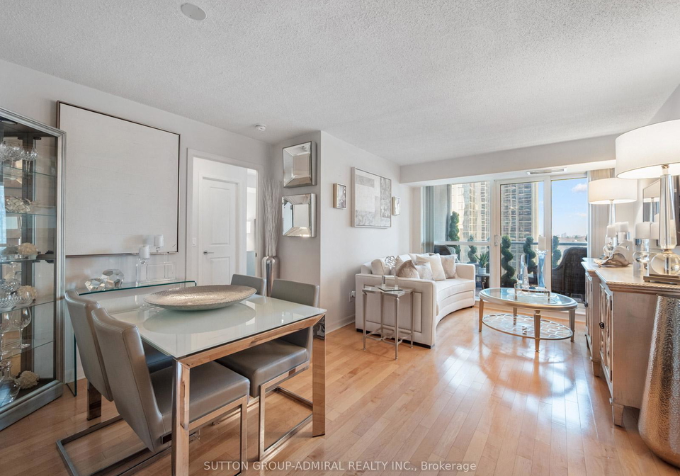 4978-yonge-street-toronto-ontario-c13003640