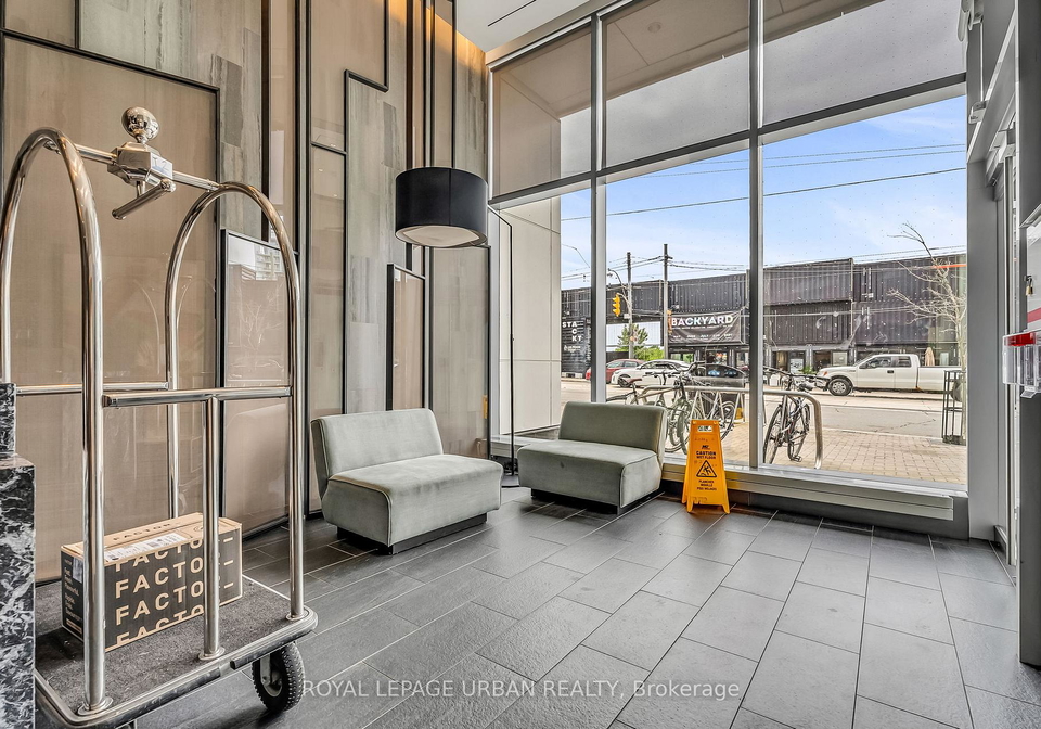 27-bathurst-street-toronto-ontario-c13003648