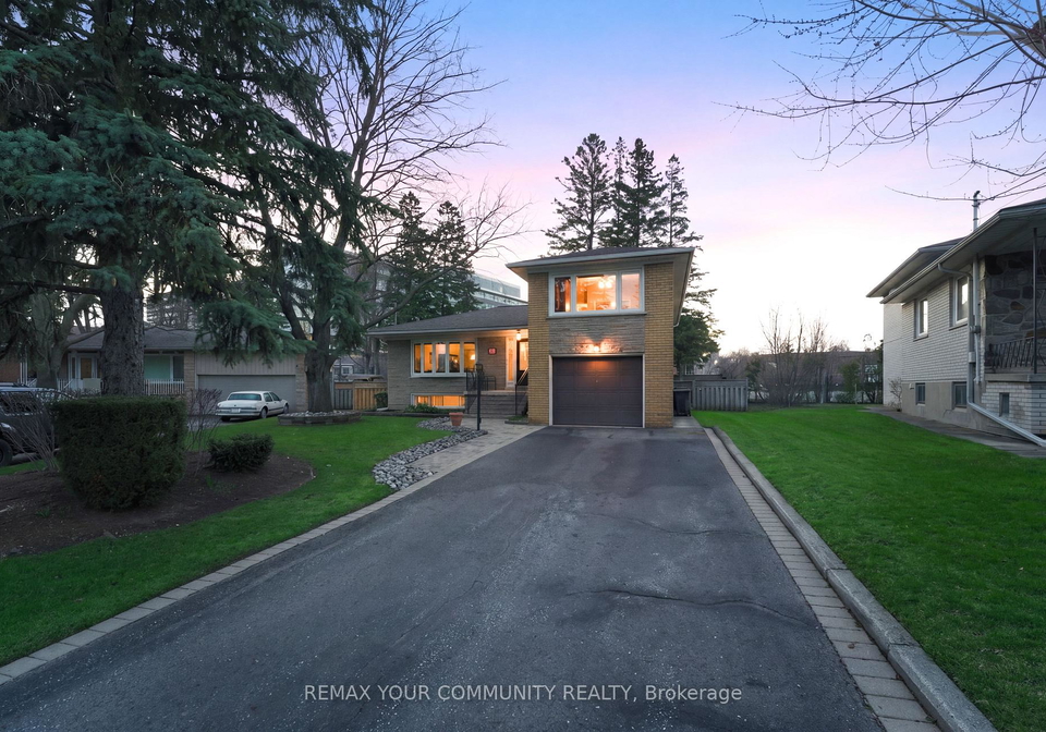 22-marathon-crescent-toronto-ontario-c13003654