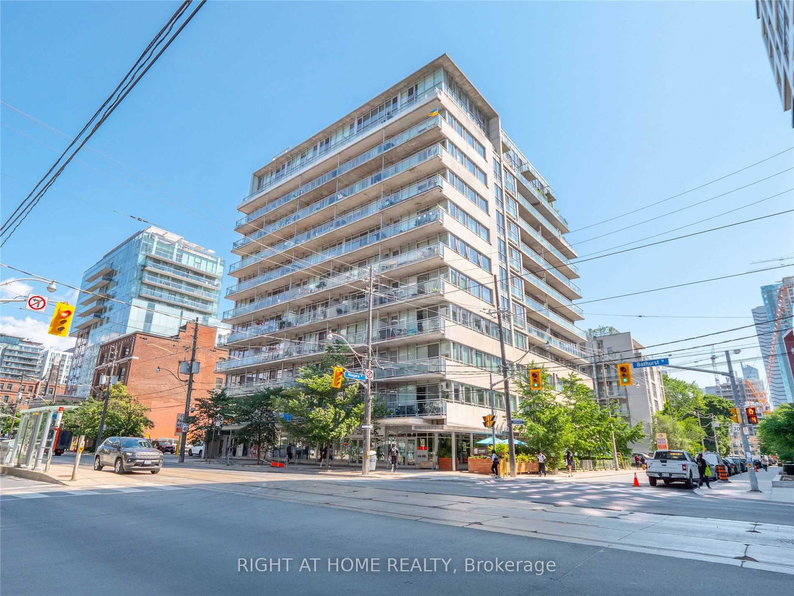 38-niagara-street-toronto-ontario-c13003678