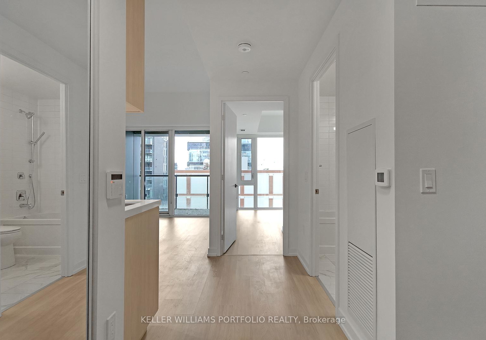 158-front-street-e-toronto-ontario-c13003770
