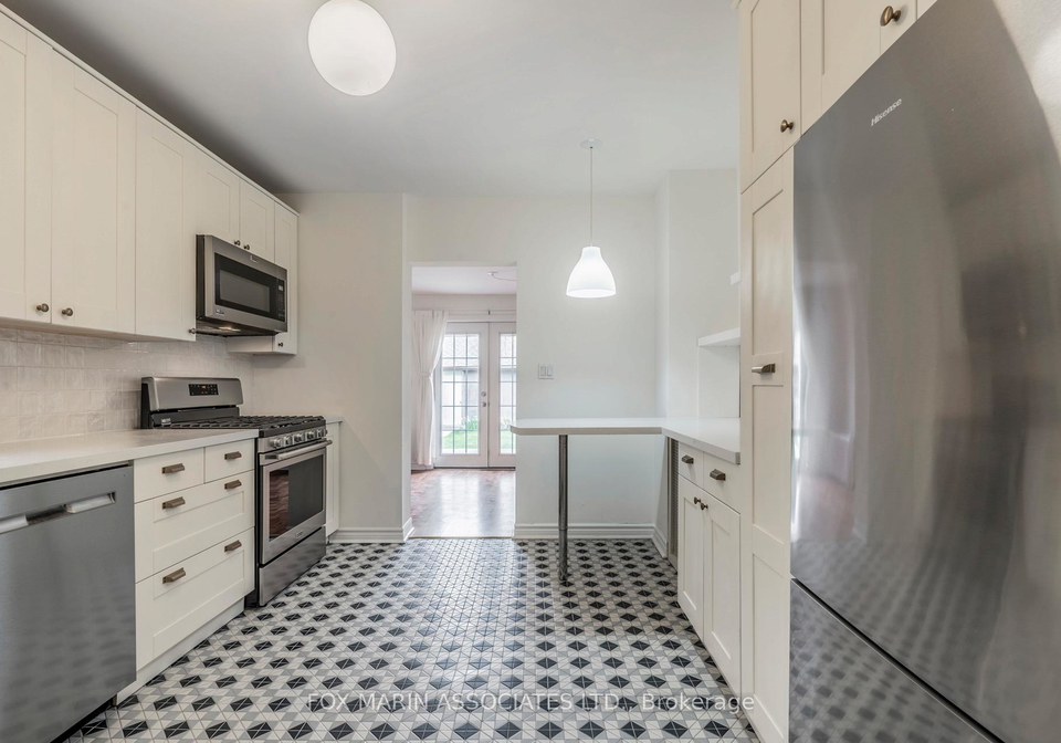 250-roxton-road-toronto-ontario-c13004168