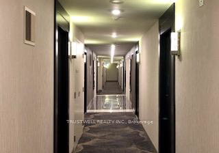 250-wellington-street-w-toronto-ontario-c13004236
