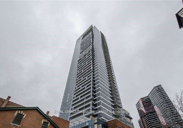 5-st-joseph-street-toronto-ontario-c13004440