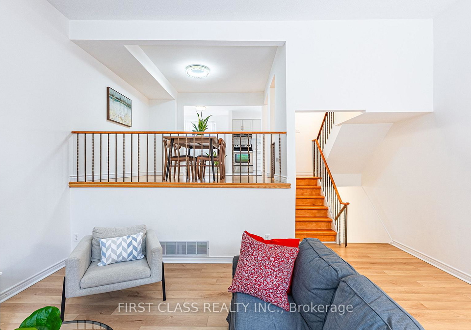 102-jenny-wrenway-way-north-york-ontario-c13004728