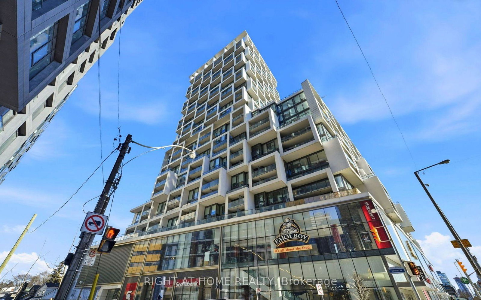 5-soudan-avenue-toronto-ontario-c13004920