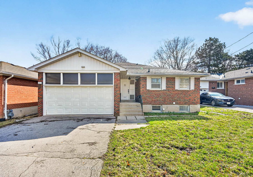 81-maxome-avenue-north-york-ontario-c13005014