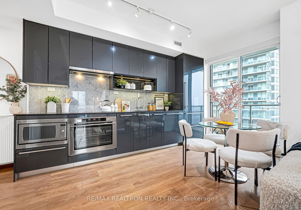 115-mcmahon-drive-north-york-ontario-c13005020