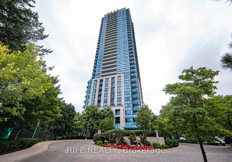 181-wynford-drive-north-york-ontario-c13005022