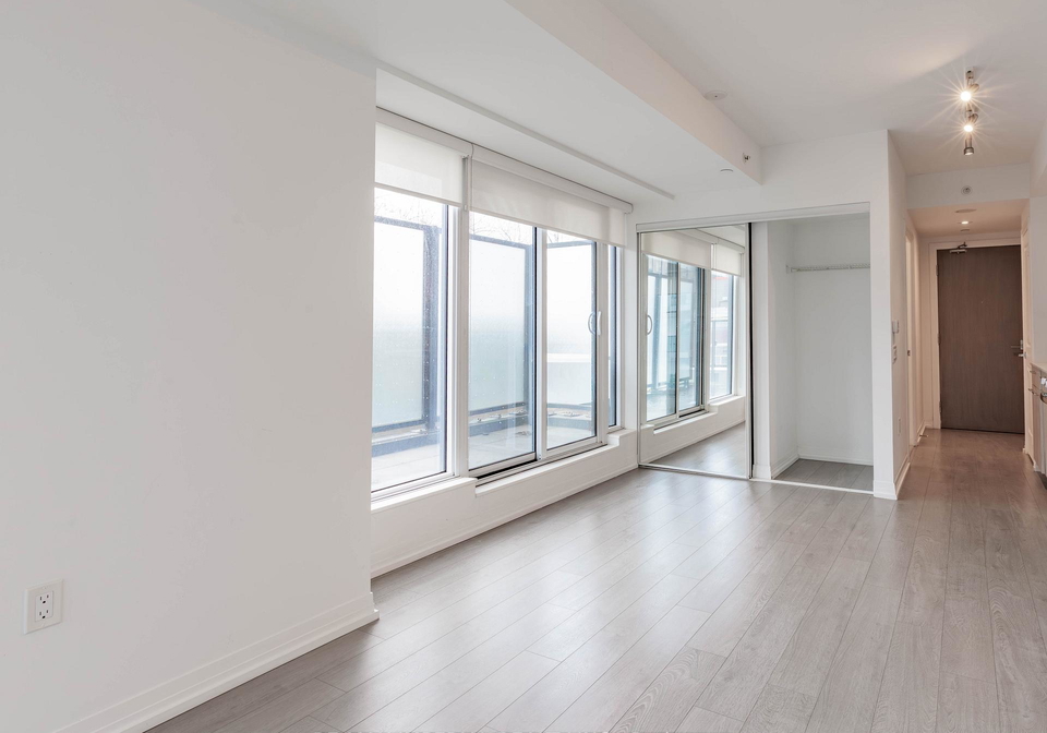 251-jarvis-street-toronto-ontario-c13005454