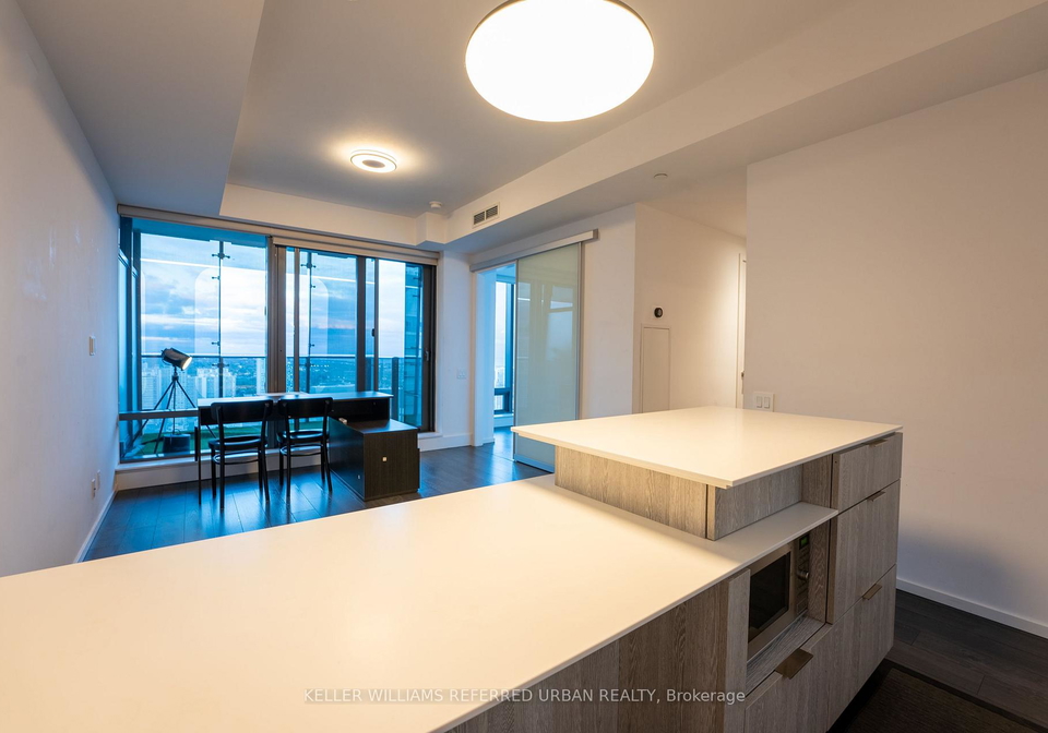 5-st-joseph-street-toronto-ontario-c13005692