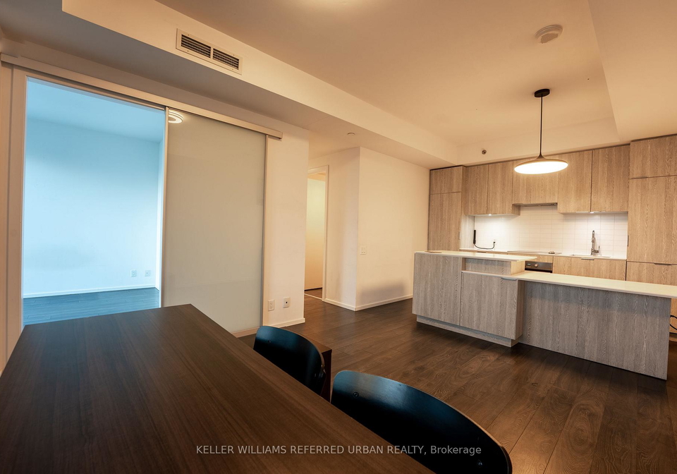 5-st-joseph-street-toronto-ontario-c13005692