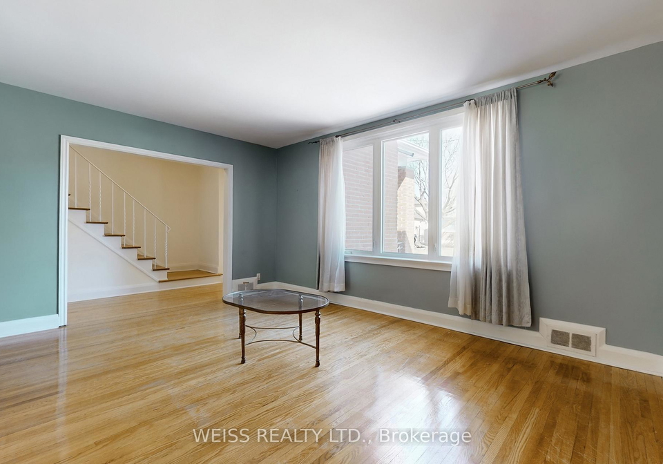 24-graymar-avenue-toronto-ontario-c13005766