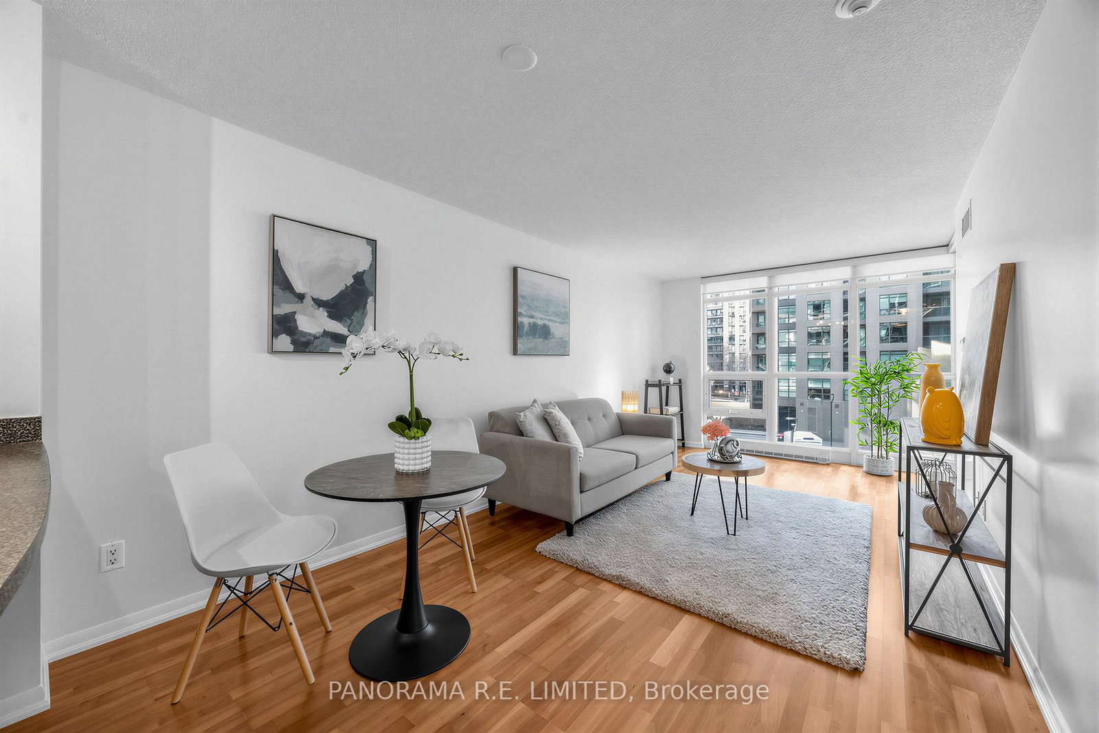 231-fort-york-boulevard-toronto-ontario-c13005772