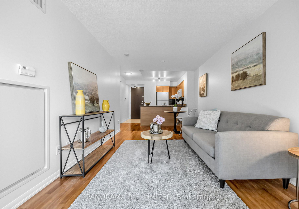 231-fort-york-boulevard-toronto-ontario-c13005772